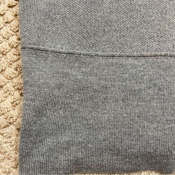 Ladies Universal Thread Grey Funnel Neck Sweater Size‎ Medium - Picture 10 of 11